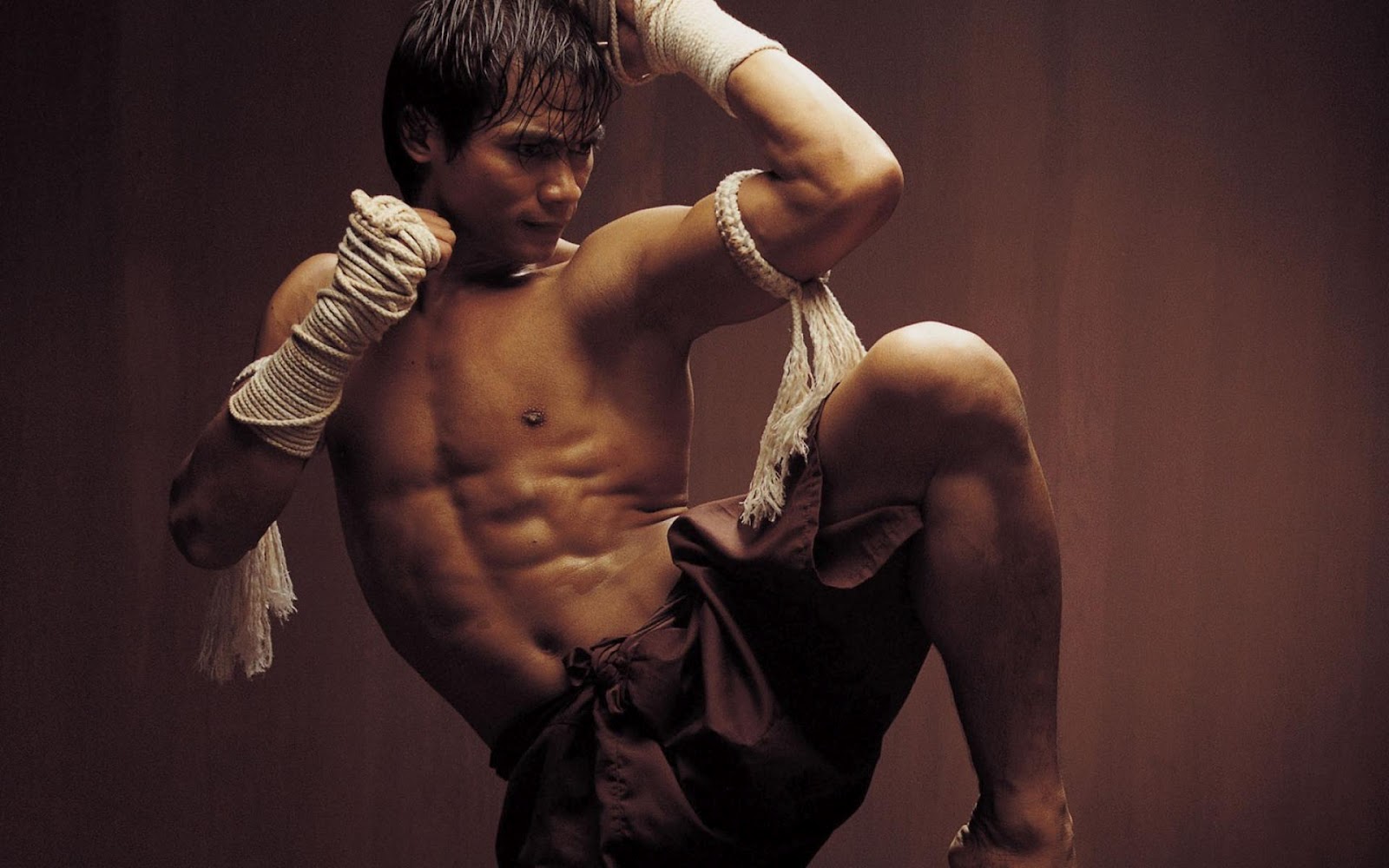 movie-thailand-actors-tony-jaa-...